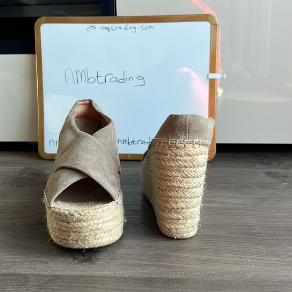 Sigerson Morrison sueded gray leather cork platform wedge slip on peep toe wedge - Picture 9 of 16